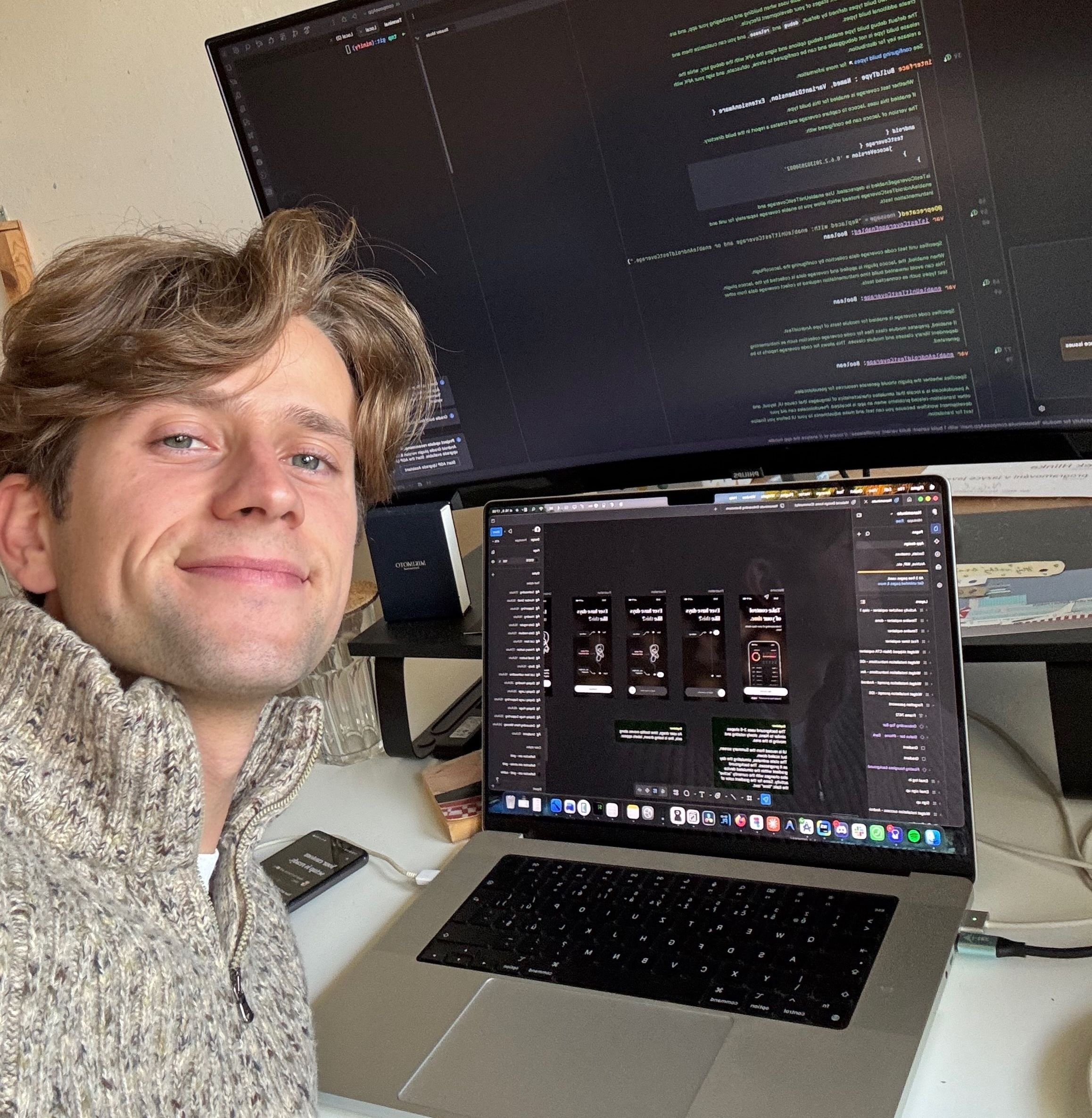 Francis at his desk, working on Nanominute